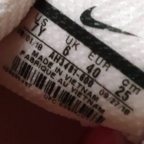 Nike Air Zoom Big Girl size 7Y Pink Sneaker - Picture 5 of 12